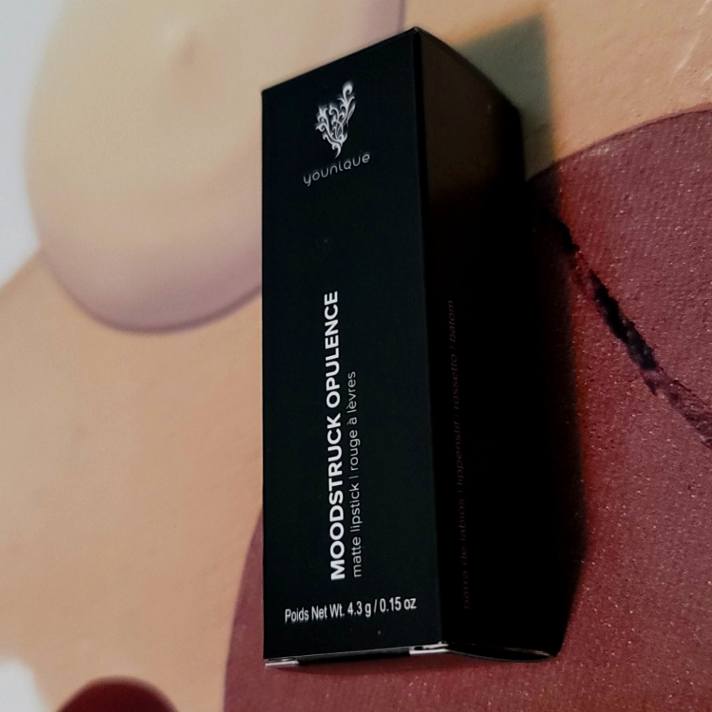 Moodstruck opulence matte lipstick